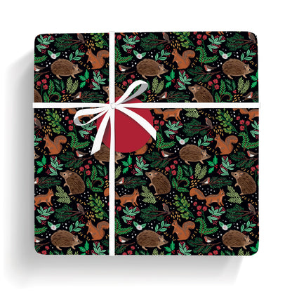 Christmas Wrap & Tags - Woodland Animals (5 Sheets & 5 Tags)